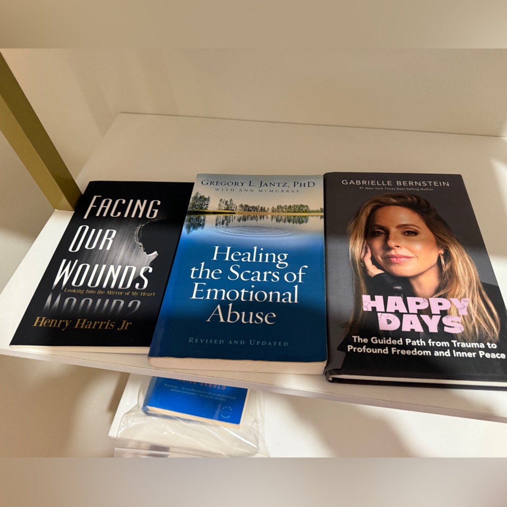 3 self help books - 1 hardcover, 2 soft; Assorted Inspirational Books Set